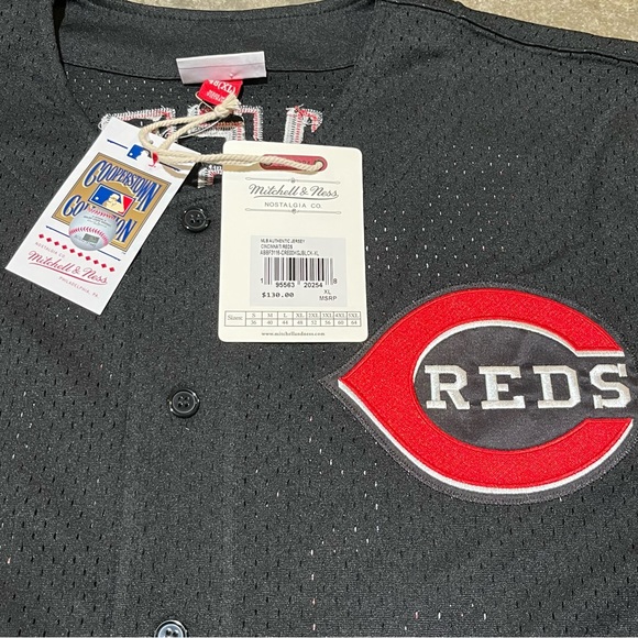 Mitchell & Ness Cincinnati Reds Ken Griffey Jr 2000 Black Jersey Men’s Size XL - Picture 6 of 9